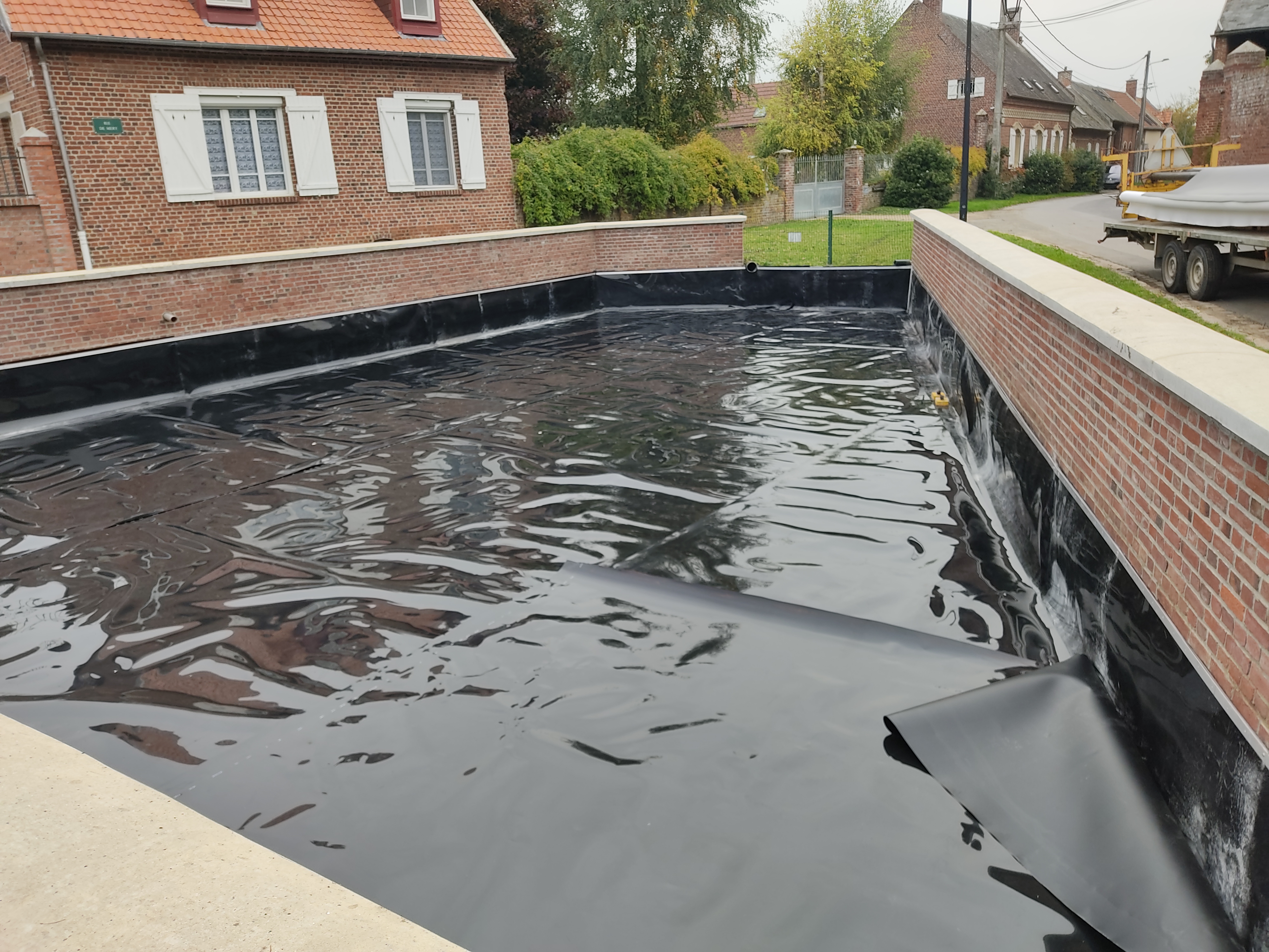 Nouvelle étanchéité sur mare béton fissurée dpt 60